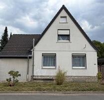 EFH für kleine Familie - 215.000,00&nbsp;EUR Kaufpreis, ca.&nbsp; 80,00&nbsp;m&sup2; in Detmold (PLZ: 32760) Hiddesen