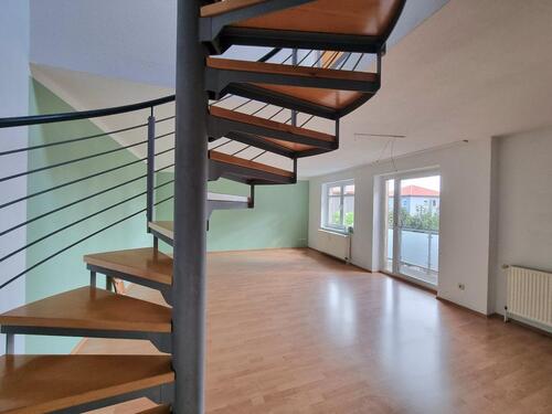 Foto - Besondere 3-Zimmer-Maisonette-Wohnung mit Balkon