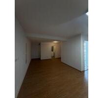 neu gebaut, 1-Zimmer Wohnung - 550,00&nbsp;EUR Kaltmiete, ca.&nbsp; 40,00&nbsp;m&sup2; in Villingen-Schwenningen (PLZ: 78054)