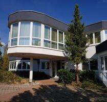 Büro mit Lagerraum und Lagerhalle in Erfurt zu vermieten