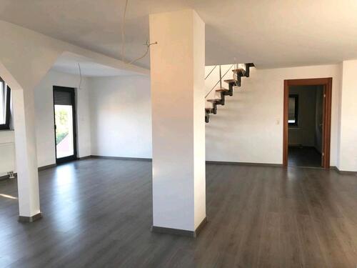 Foto - 4 Zimmer Durlangen - 900,00 EUR Kaltmiete,