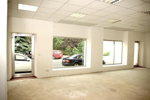 Foto - Laden Praxis Büro - 1.800,00&nbsp;EUR Kaltmiete, ca.&nbsp; 195,00&nbsp;m&sup2;