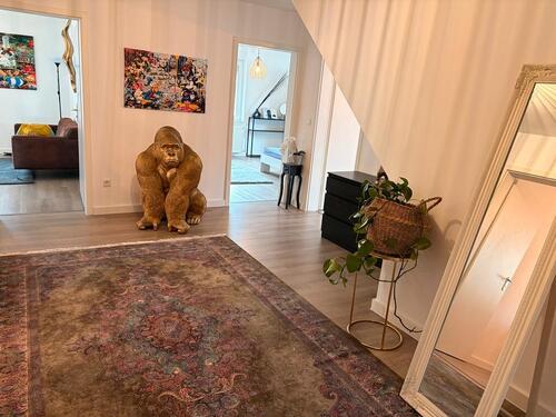 Foto - Großes, möbliertes WG Zimmer ab sofort Frauen-WG