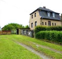 Freistehendes Einfamilienhaus in Greiz mit Garage