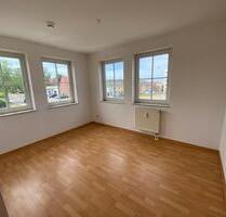 Schöne 3 Zi.-Whg. in Ribnitz im 1. OG mit Stellplatz - Ribnitz-Damgarten