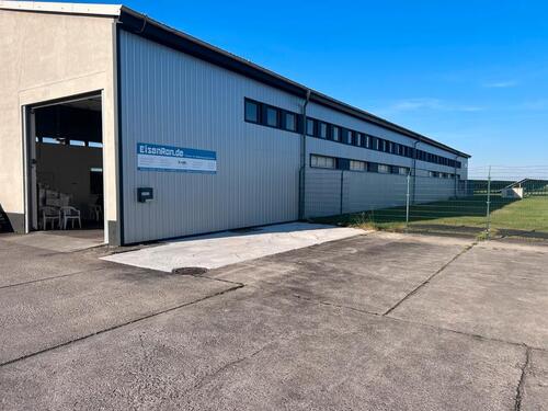 Foto - Stellplatz aussen auf unserem Betriebsgelände zu vermieten