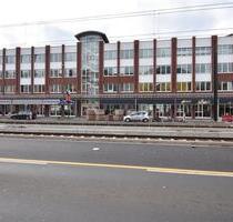 Ab dem 01.01.2026! Gepflegte Gewerbeeinheit mit 8 TG-Stlpl. in Lierenfeld - Düsseldorf Stadtbezirk 8