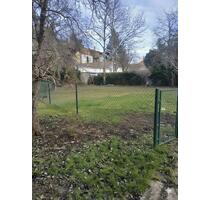 Vermiete kleinen Garten - 85,00&nbsp;EUR Kaltmiete, ca.&nbsp; 0,00&nbsp;m&sup2; in Arnstadt (PLZ: 99310)