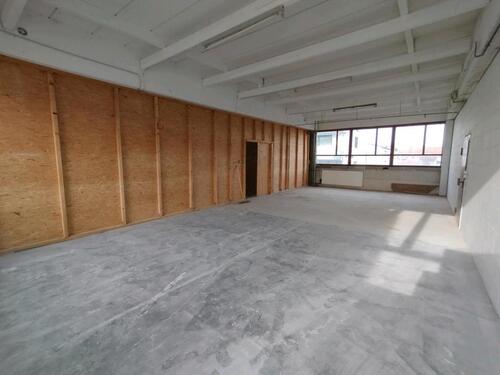 Foto - Lagerhalle zu vermieten in 71101 Schönaich