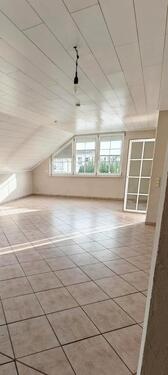 Foto - 3 Zimmer Dachgeschoßwohnung in Heusenstamm