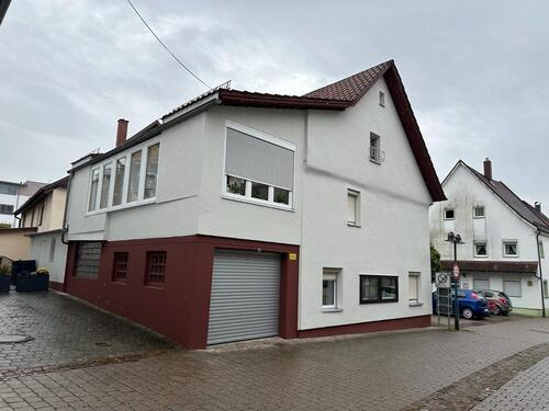 Foto - Einfamilienhaus mit Einliegerwohnung im Stadtzentrum Schelkingen