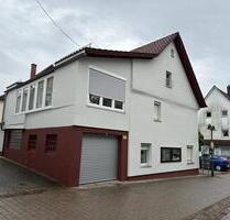 Einfamilienhaus mit Einliegerwohnung im Stadtzentrum Schelkingen - Schelklingen