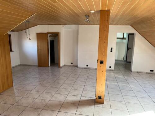Foto - 3 Zimmer Dachgeschoßwohnung zur Miete in Ranstadt