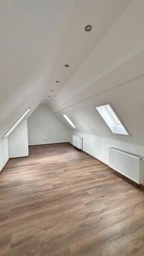 Foto - 4 Zimmer Dachgeschoßwohnung zur Miete in Welzheim