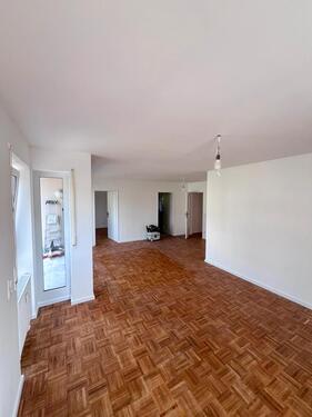 Foto - Moderne 4,5 Zimmer ETW - hochwertig renoviert - sofort verfügbar