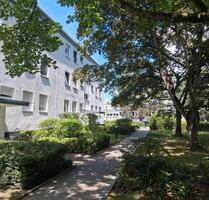 Freie 2,5 Zimmer Wohnung in 12353 Berlin-Buckow Gropiuspassagen