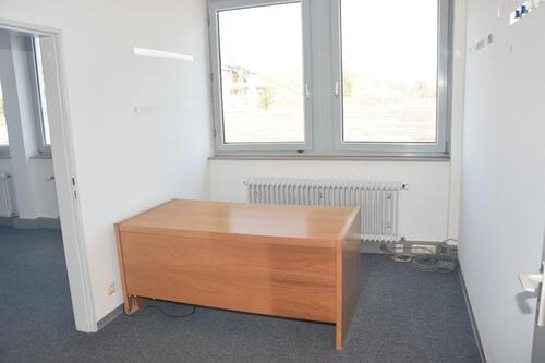 Foto - Büroflächen mit 14 Büroräumen - 2.900,00 EUR Kaltmiete,