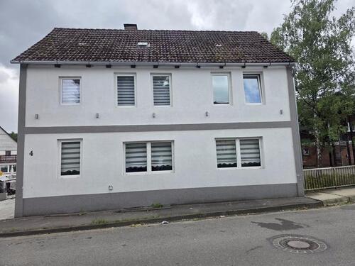 Foto - 5 Zimmer Einfamilienhaus zur Miete in Eschershausen