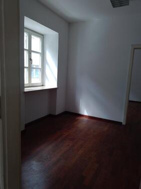 Foto - 6 Zimmer Erdgeschoßwohnung zur Miete in Au in der Hallertau