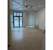 Gewerbeeinheit - perfekt für ein Büro oder ein kleines Geschäft - Forst (Lausitz)