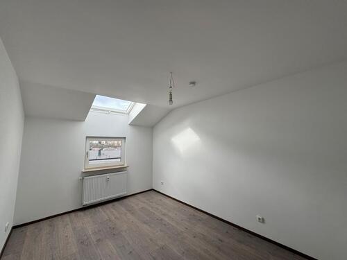 Foto - 2 Zimmer Dachgeschoßwohnung zur Miete in Pforzheim