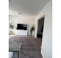 Großzügige 4-Zimmer Wohnung mit Balkon in ruhiger Umgebung - Bönnigheim