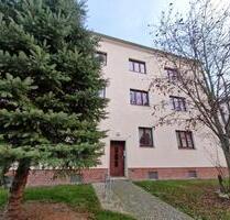 Frisch renovierte Wohnung mit modernem Fußboden, Tageslichtbad und Balkon! - Magdeburg Brückfeld