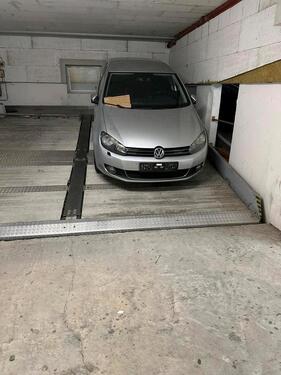 Foto - KFZ stellplatz in Tiefgarage in Doppelparker mit HebebühneMosbach