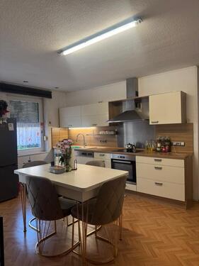 Foto - Erdgeschoss - Wohnung mit Einbauküche