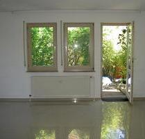 Schöne, sonnige 2-Zimmer-Erdgeschoss mit Terrasse und Garten - Filderstadt