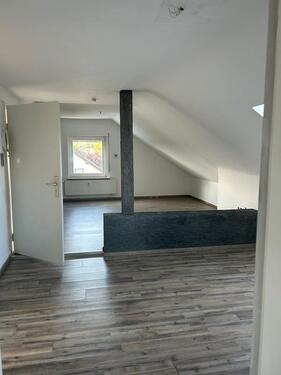 Foto - 2 Zimmer DG-Wohnung mit Einbauküche in Erlensee