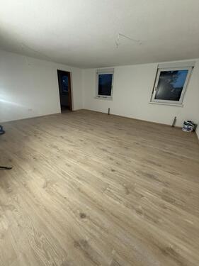 Foto - Moderne 4 Zimmer Wohnung in Mietingen mit Terasse & Garage