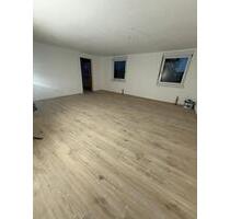 Moderne 4 Zimmer Wohnung in Mietingen mit Terasse & Garage - Laupheim