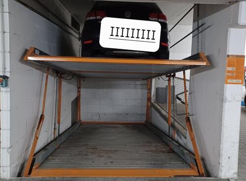Foto - Tiefgaragenplatz im Doppelparker In den Wiesen Hattersheim