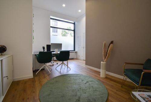 Foto - Arbeiten in zentraler Lage – Modernisiertes Büro mit Tiefgarage