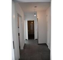 2-Zimmer-Wohnung - 800,00&nbsp;EUR Kaltmiete, ca.&nbsp; 59,00&nbsp;m&sup2; in Weingarten (Baden) (PLZ: 76356)