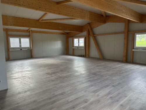 Foto - Attraktive Gewerbefläche im 1. OG mit perfekter Autobahnanbindung