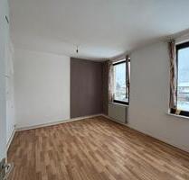 Helle 3-Zimmer-Wohnung mit hohen Decken in Seelze-Letter