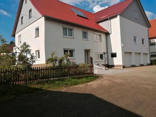 Foto - Erdgeschosswohnung in Bauernhaus zu vermieten