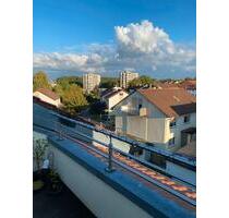 Stilvolle 2,5-Zimmer-Wohnung (68 m²) mit Balkon & Garage - Bietigheim-Bissingen