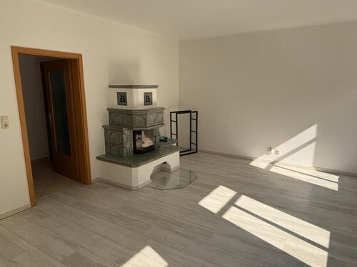 Foto - Schöne 3-Zimmer Wohnung mit EBK und Kamin