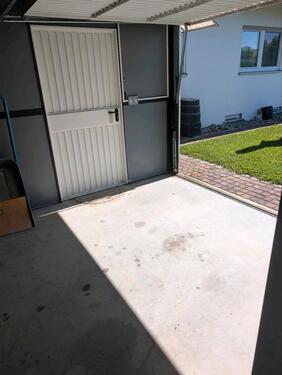Foto - Garage, Stellplatz, Motorrad,Einwintern