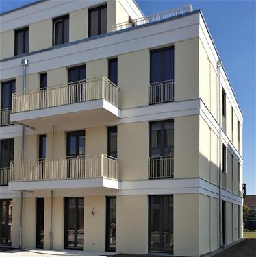 Foto - 3 Zimmer Wohnung, Parkviertel Kladow, 82 m², 2.OG, Fahrstuhl, EBK, Balkon