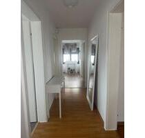 DG mit Blick ins Hambacher Tal – Neustadt zu vermieten - Neustadt an der Weinstraße