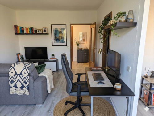 Foto - Vollmöblierte 1,5 Zimmer Wohnung in verkehrsgünstiger Lage