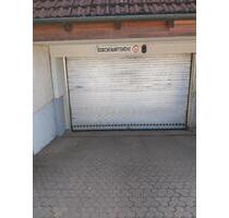 Tiefgaragenstellplatz Regensburg Westen zu vermieten - Thalmassing