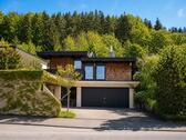 Foto - Wohnen mit Weitblick: Großzügiges Einfamilienhaus mit Traumgarten