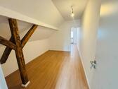 Foto - Lagerhalle Lagerraum - 200,00 EUR Kaltmiete,