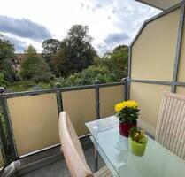 Helle 1-Zimmer-Wohnung mit Balkon - München Bogenhausen