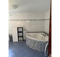 Schönes großes Haus mit großzügiger Freifläche in Negenborn.